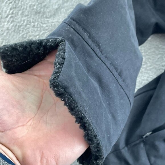 Woolrich Womens Black Outdoor Jacket With Sherpa Collar Plaid Lining 1857 - Picture 6 of 11